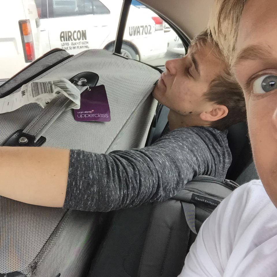 Caspar_Lee's tweet photo. Joe needs to learn to pack lighter... http://t.co/fWsXsl1D38