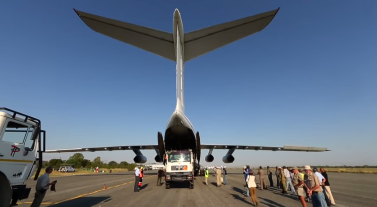 Trevolta.com tweet media