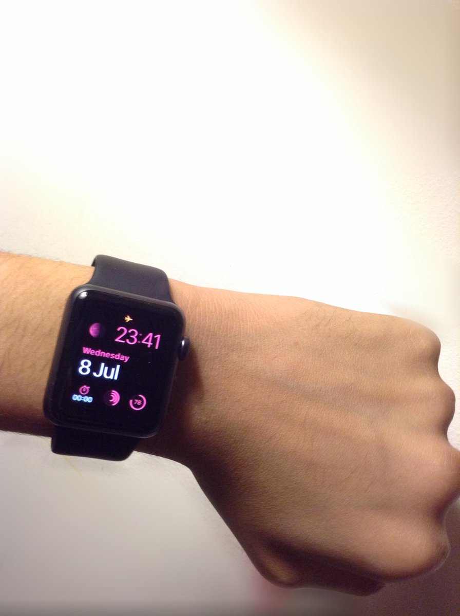 LabOfMonsters's tweet image. Received my Apple Watch in the mail today. Thank you SO MUCH @AppGratis #AppleWatchGratis 😄