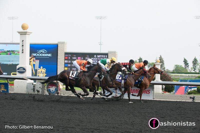 #ShamanGhost wins the 156th #QueensPlate #QP15 <a href="/WoodbineRacing/">WoodbineRacing</a>  #TOpoli  #ontario #horseracing