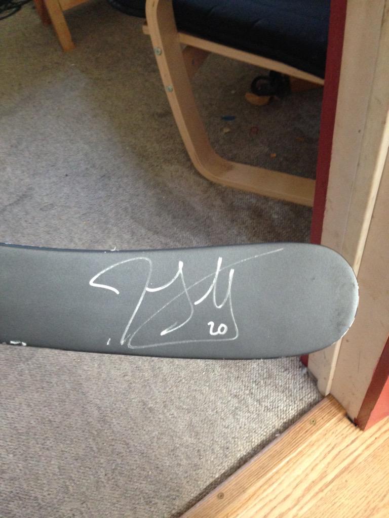 BarryHoskins16's tweet image. Game used signed stick just came #bigjohn #recordbreakingyear