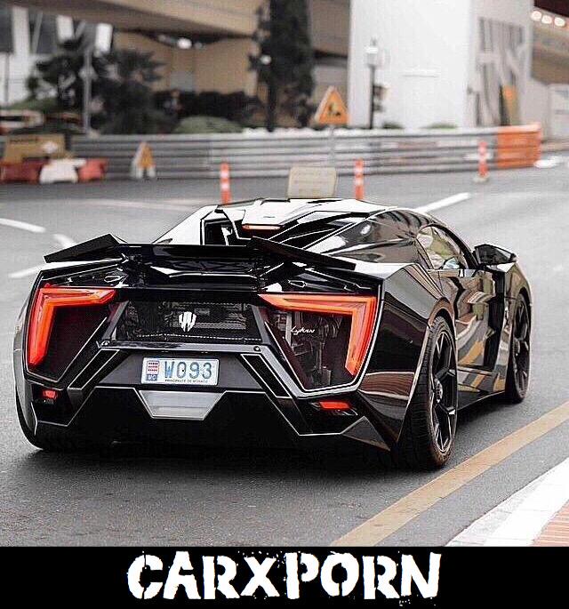 Инферно мексиканский спорткар. Lamborghini inferno. Как выглядит гипер. Бугатти болид 2020. Бугатти чирон концепт.