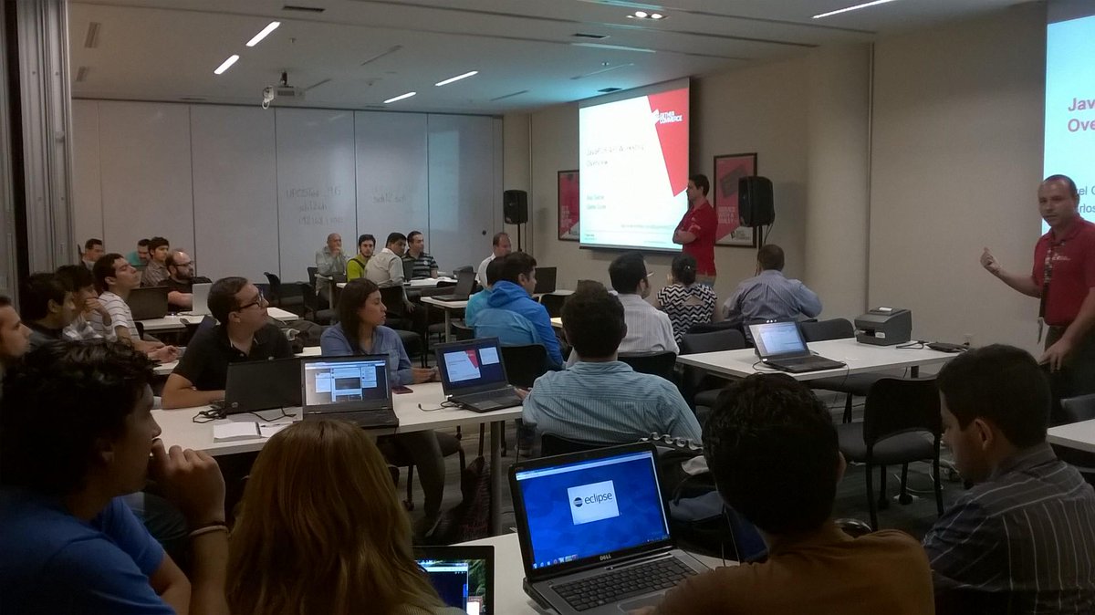 java_gdl's tweet image. En workshop de JavaPOS API con @axelgafu y @CarlosCuriel en las oficinas de @toshibagcs Gdl #javausergroups