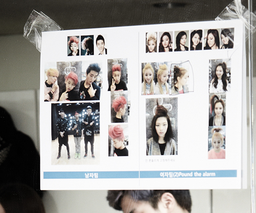 TWICE_GLOBAL's tweet photo. Jihyo Nayeon Jungyeon and also Minyoung before Sixteen #sixteen #twice
source: dcgall http://t.co/pzxjL9szSD