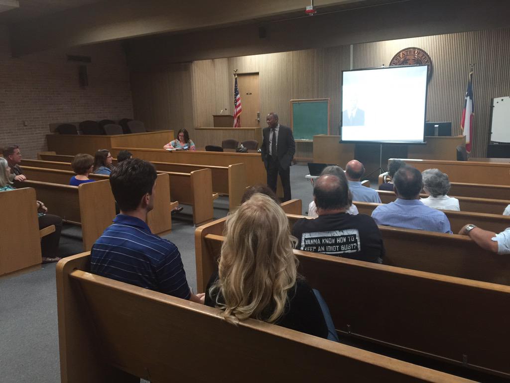 SylvesterTurner's tweet photo. Honored speaking @BayAreaNewDems this evening about the #txlege and what the future holds for our city. http://t.co/jxmu8orFbg