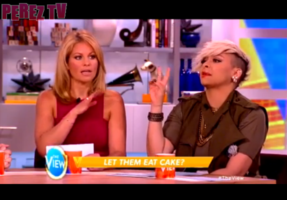 PerezHilton's tweet photo. #CandaceCameronBure is too conservative for #RavenSymone's liking on #TheView! WATCH HERE!! http://t.co/509Ux3uPOG http://t.co/ezS6MWf5rk