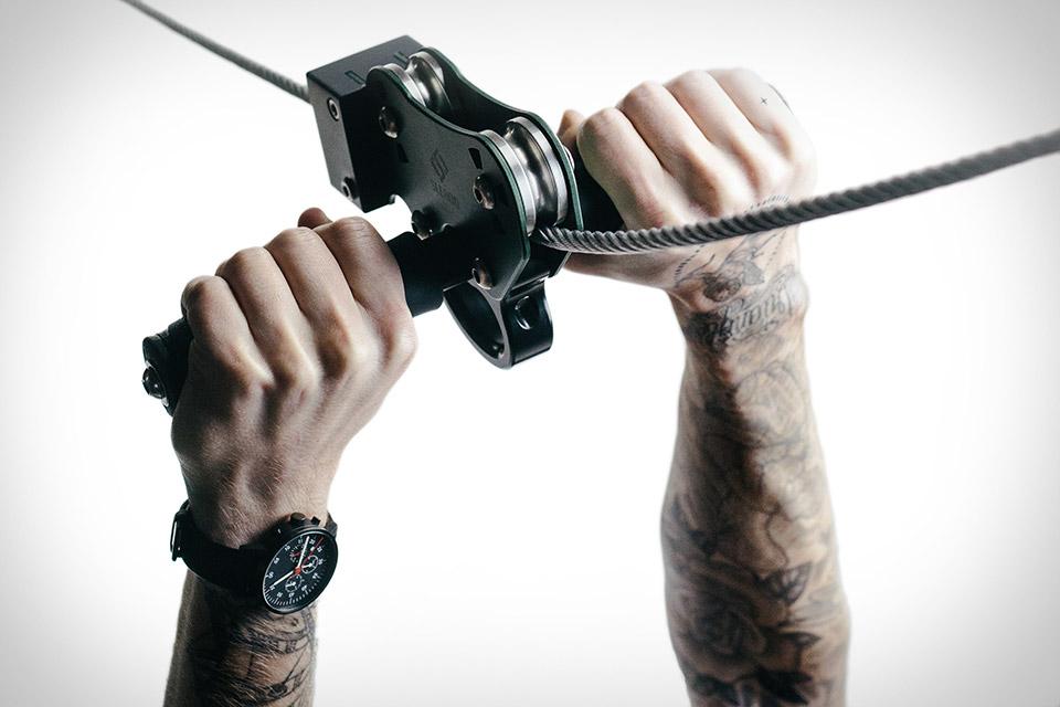 lexusofportland's tweet image. We want the Sleadd Taurus #ZipLine Kit via @uncrate #FunInABox bit.ly/1NT54hj