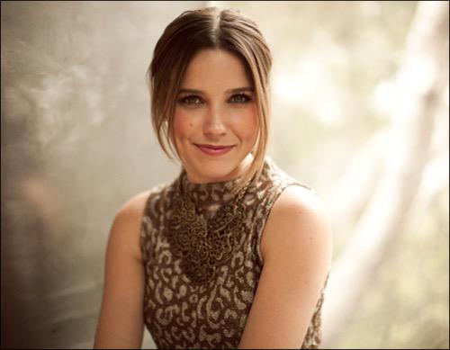 Happy birthday to my idol, the beautiful sophia bush      