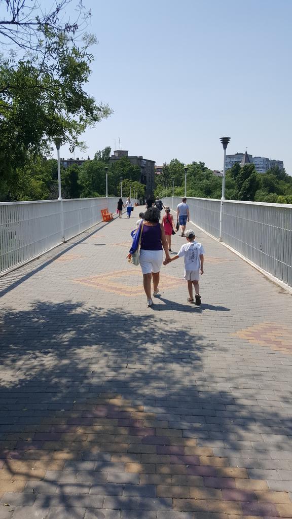 TonyTodd54's tweet photo. #Motherin-lawbridge &amp; he so loved his wife's mother a mayor bulit special suspension bridge so she could #Walkacross http://t.co/166Z7qdKpB