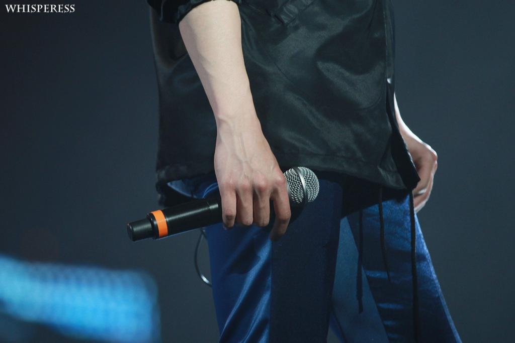 pervynamja's tweet photo. Kyungsoo hand porn look at 'em veins omg 😍 http://t.co/5D1fRKgAiH