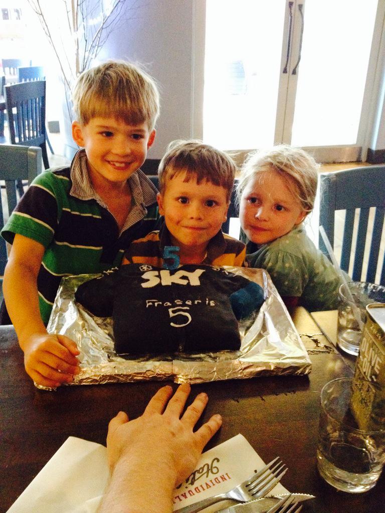 mini_ride's tweet image. So on his 6th birthday Fraser may get to live his dream and ride the Belgium pave! Update soon #AllezTeamSky @TeamSky