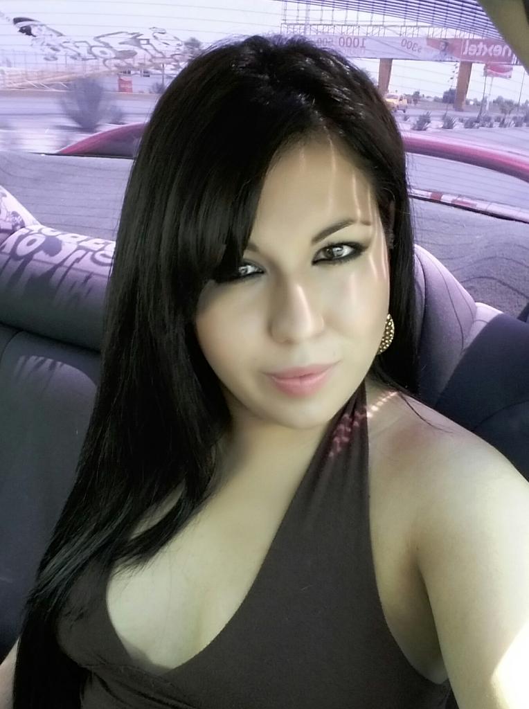 anayaxmin's tweet photo. Ya voooolviii😁 http://t.co/ORBpy4g8wu