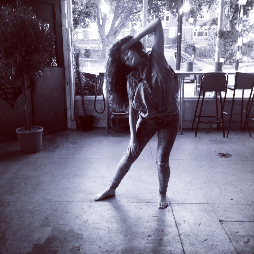 yourTEMPLEis's tweet photo. #MovementAppreciation #YourTemple #Groove #Play 🎈 http://t.co/pKwVmFqpws