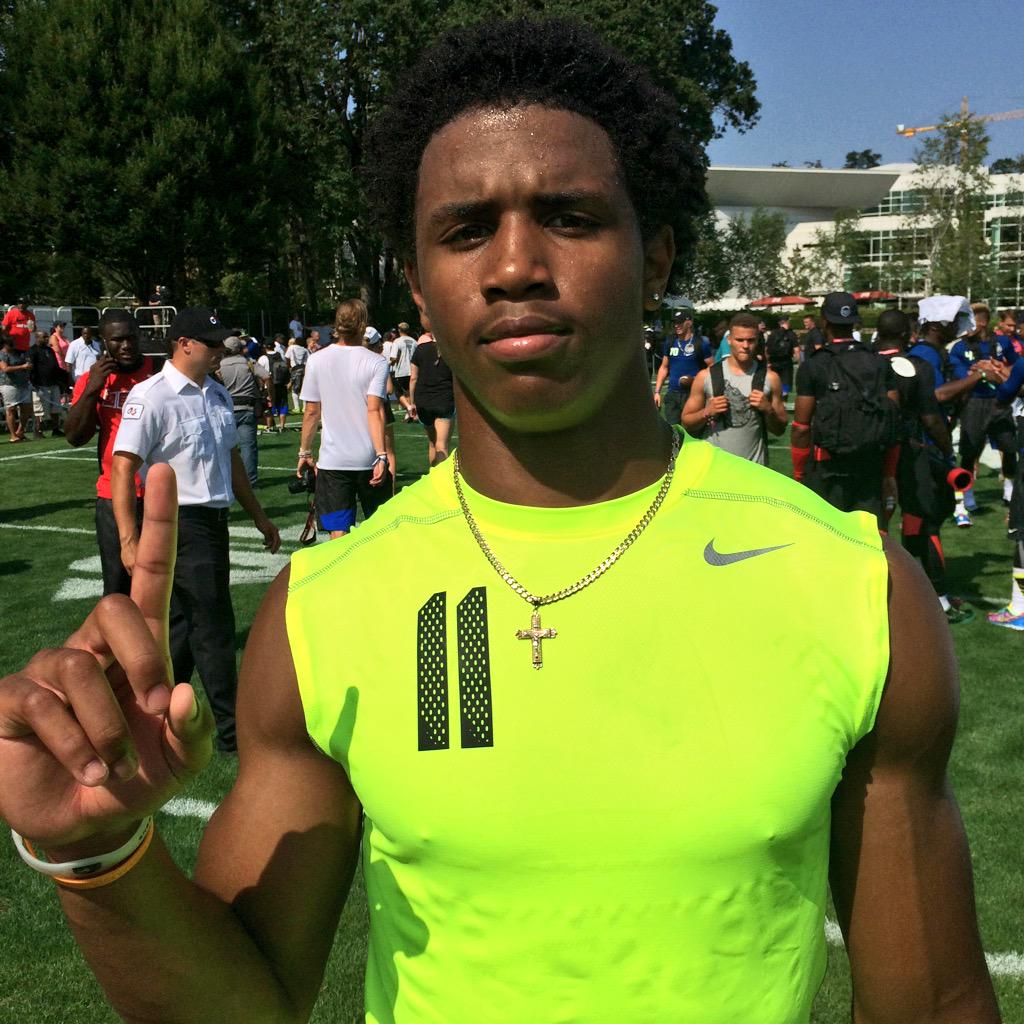 TheOpening's tweet photo. Congratulations to the 2015 Nike Football #TheOpening Rating Champion with a score of 149.49 - Donovan Peoples-Jones http://t.co/BUUSkHuRpp