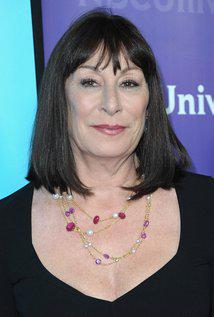 Happy Birthday to Anjelica Huston July 8, 1951 