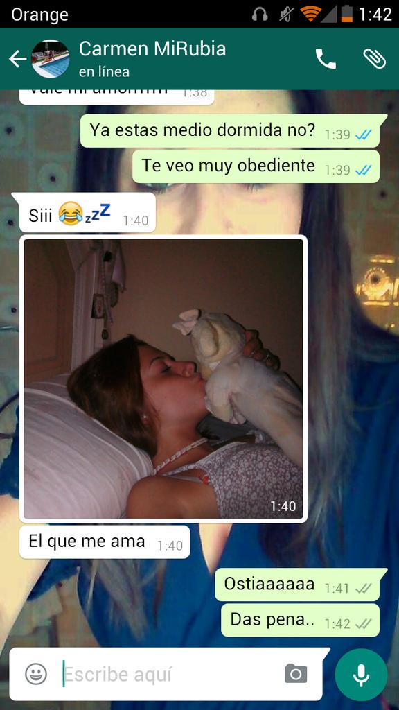 maria_osuna97's tweet photo. Wenas nochies 😂 @carmen_almagro_ http://t.co/dYMnYGq7Ky