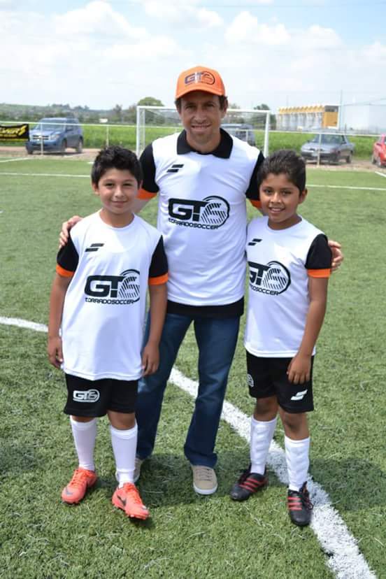 torradosoccer's tweet photo. Diviértete y aprende con @gerardotorrado6 a partir de este 20 de julio en GT6 Torrado Soccer Camp. No te quedes fuera http://t.co/UUKmSyONhu