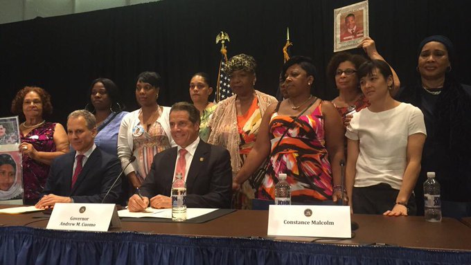 Watch Russell Simmons's leaked NSFW photo on TwXstars