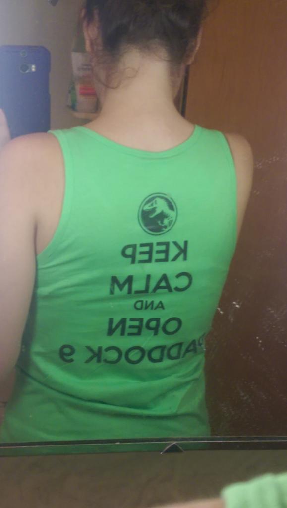 Jennifer_Lynn89's tweet photo. LOOK WHAT CAME IN THE MAIL IM SOBBING #JURASSIC WORLD #BADASSCLAIRE #PADDOCK9 http://t.co/rA2T6WnkzC