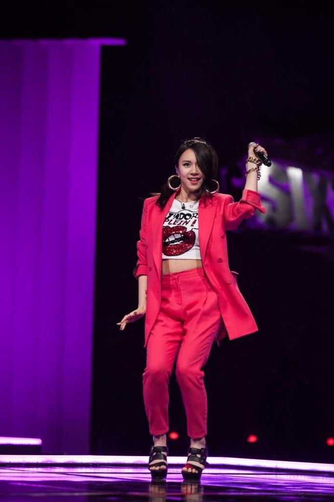 TWICE_GLOBAL's tweet photo. [PIC] #SIXTEEN Rewind | #Chaeyoung (cr. naver) http://t.co/ir0tCMlt7d