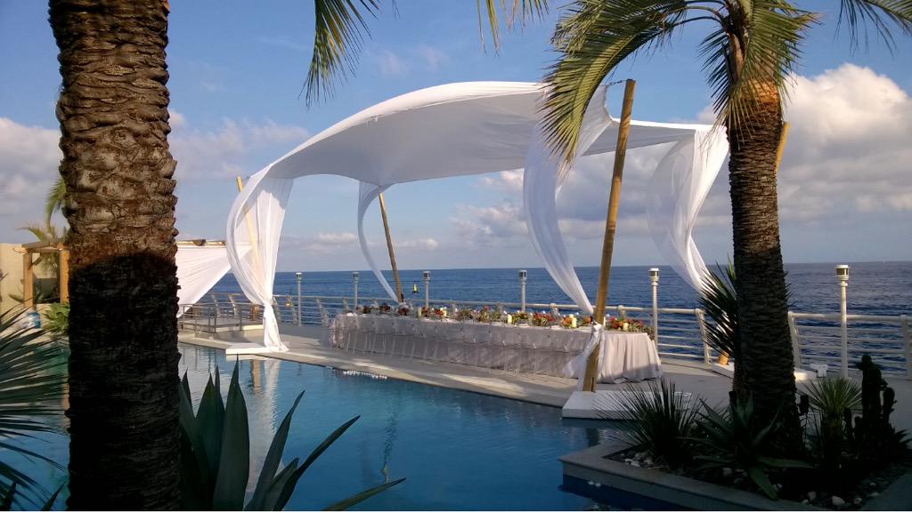 XLAgency tweet media