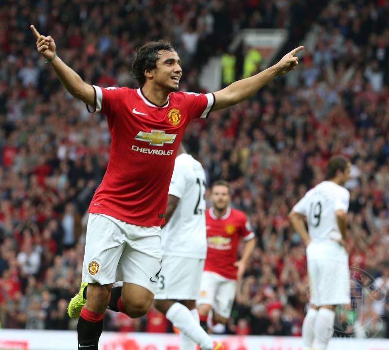 Happy birthday to both Ashley Young (30) and Rafael (25)! 