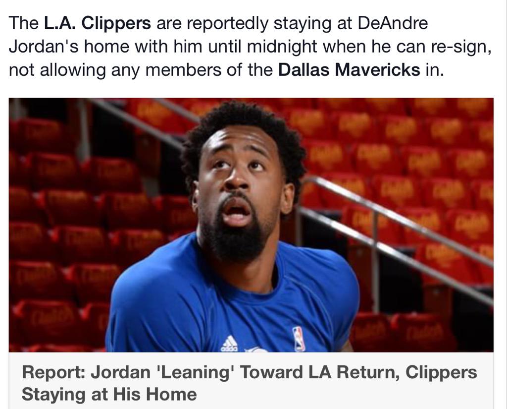 HoopPosting's tweet photo. Can't get in to the clippers sleepover...
#Division6Bound http://t.co/Bk0ItTvUyA