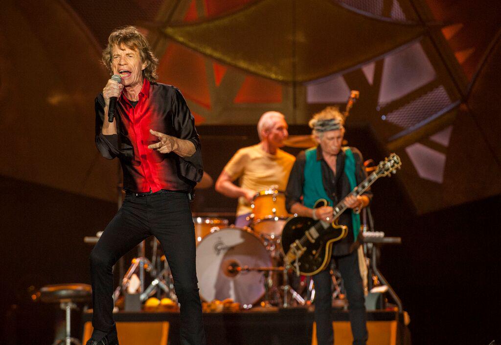 RollingStones's tweet photo. #StonesDetroit #StonesIndy 
Photos by Barry Brecheisen http://t.co/JUv7C6KJEp