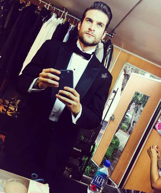 ClovisFans's tweet photo. Clovis en llamado nocturno! 🌛🙈 http://t.co/wwouAlT6FZ
