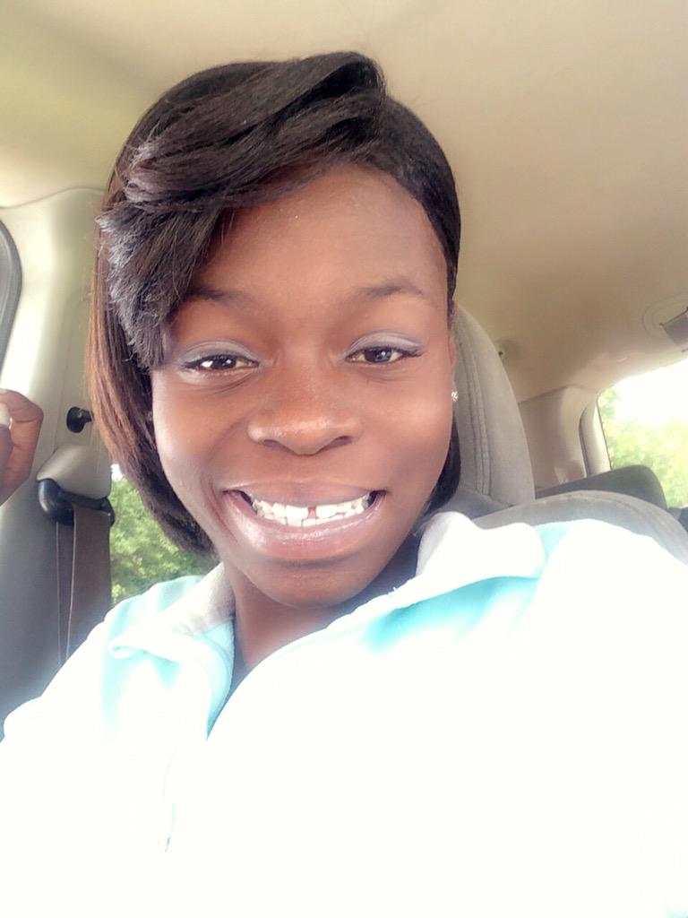 Realistic_Tee2's tweet photo. http://t.co/hOoXBHikoR