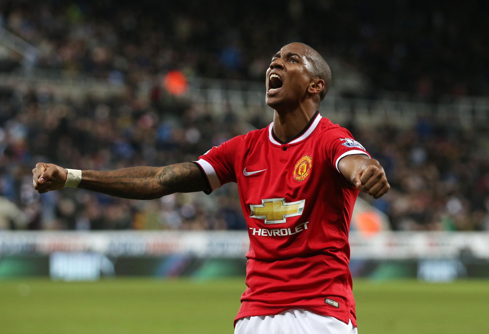 Happy 30th birthday to Ashley Young, wish you all the best. 