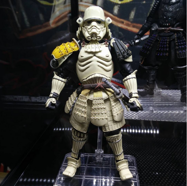 splitscreenfeed's tweet photo. Samurai Stormtrooper. #SDCC #StarWars #SDCC2015 #gaming #videogame #videogames #StarWarsBattlefront #StarWars http://t.co/yReGygWBEP