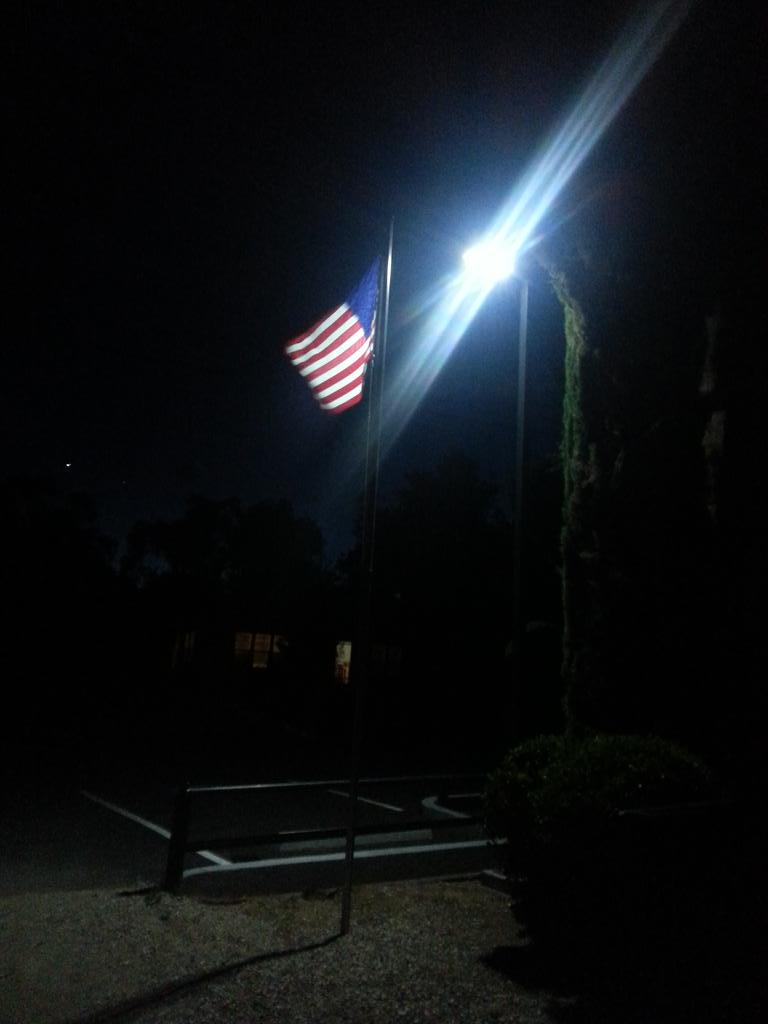 TWILLYG2's tweet image. Virgin Utah uses #ActiveLED to illuminate old glory. 6 years no light loss and uses 24watts.