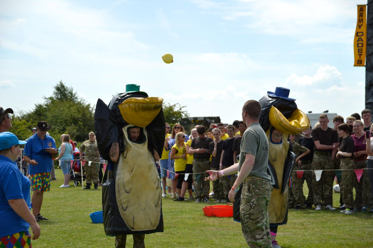 _alicecharity's tweet photo. P-p-penguin Dash is always fun! Back again for #Knockout2015 this Sunday! http://t.co/T0qYcdmciw