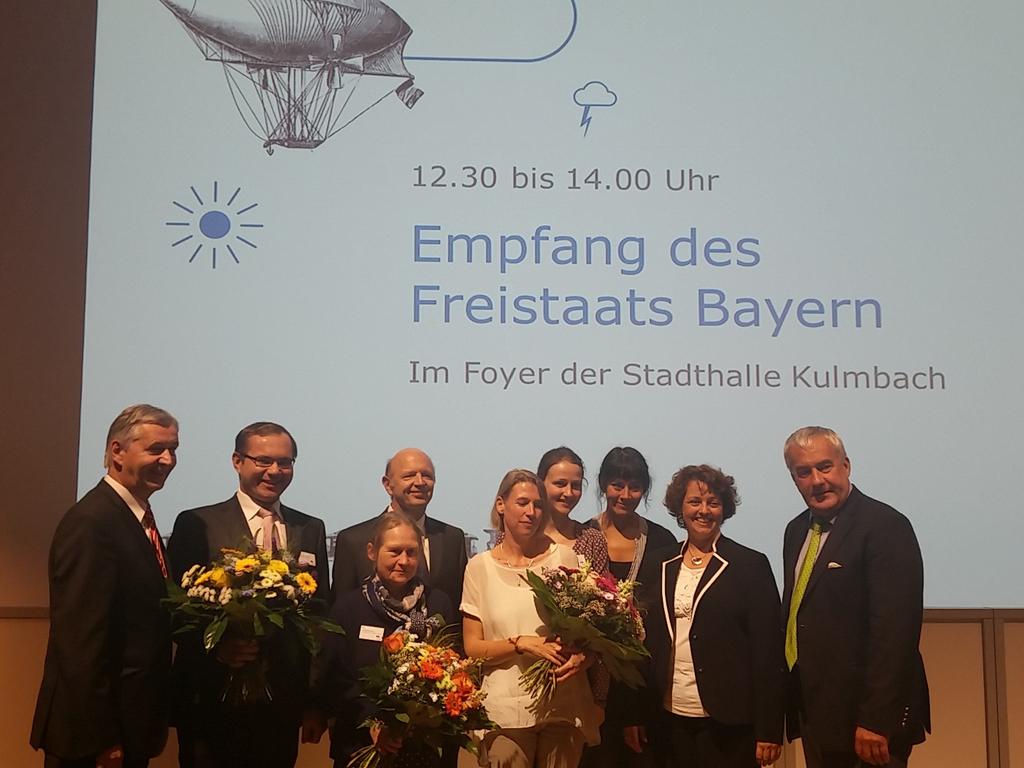 FoerderpreisBY's tweet photo. Herzlichen Glückwunsch an alle Gewinner des #Förderpreises „Vermittlung im Museum“! #fvm15 #bymt15 http://t.co/pV79yLeIkW