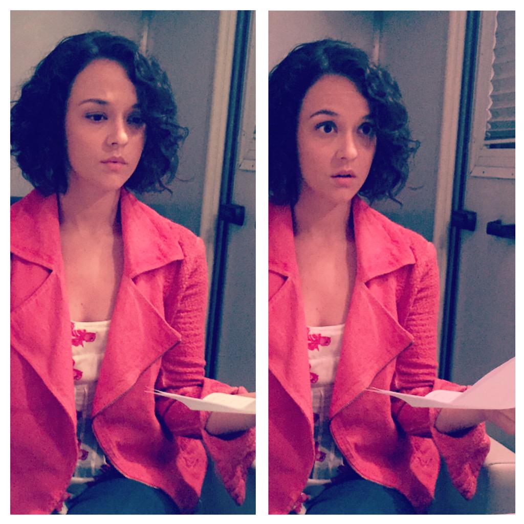 Marta_Gastini's tweet image. Running lines..Before going to set! Ultima memoria..Prima di andare sul set! 😉 #runninglines #scene #acting #actress