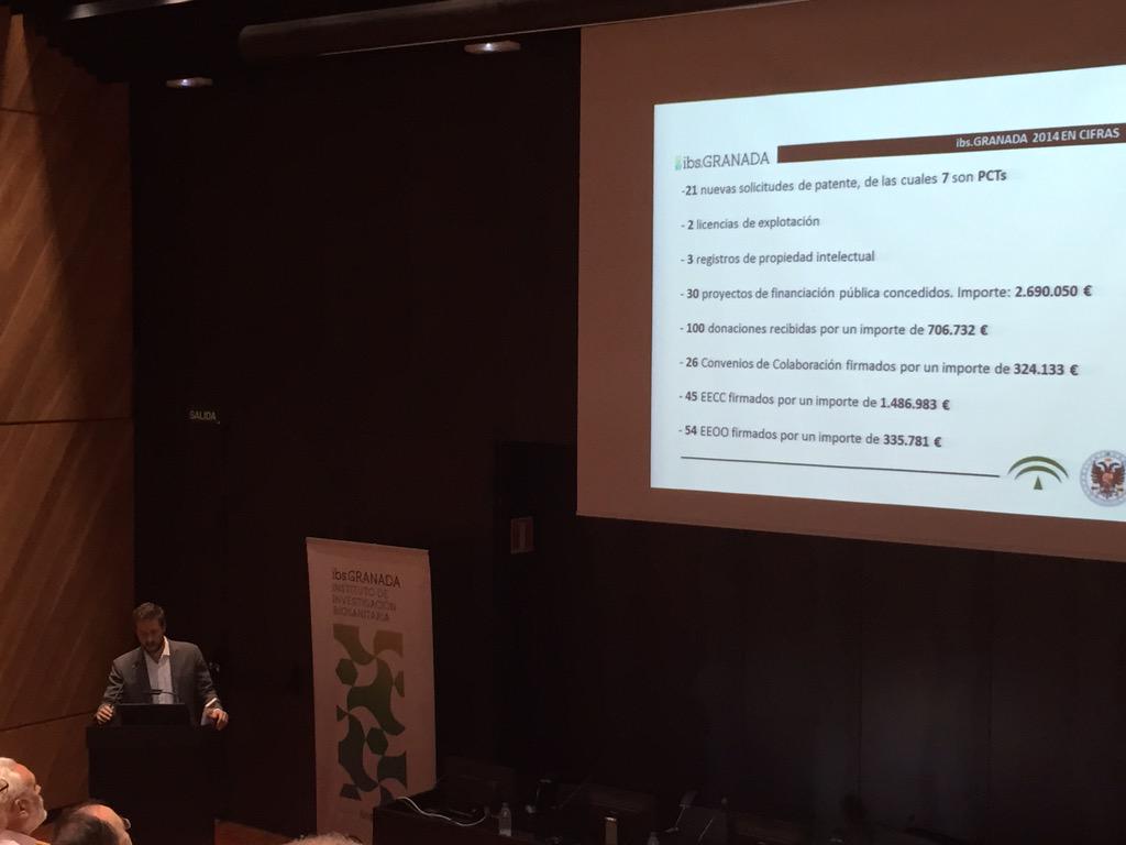 ibsGRANADA's tweet photo. @joseramonfern expone las cuentas anuales 2014 #ibsGRANADA http://t.co/3WONgLSlgD