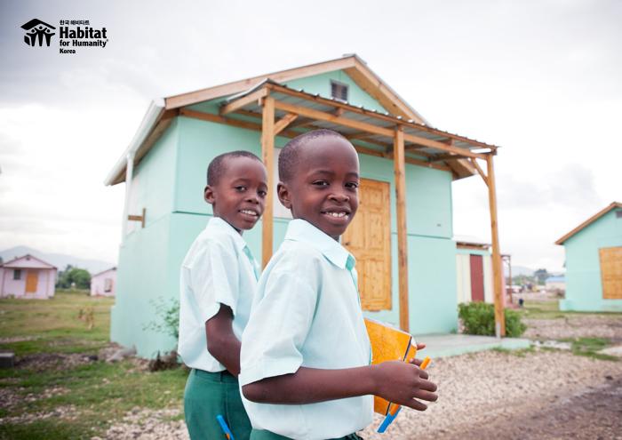 집은 존재하는 가장 멋진 단어이다. Laura Ingalls Wilder
여러분에게 가장 멋진 단어는 무엇인가요? #명언 #집 #단어 #좋은말 #좋은글