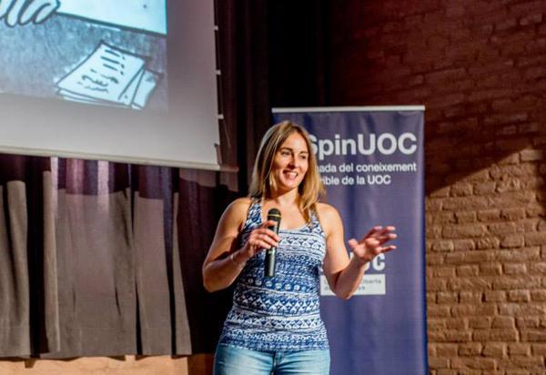 UOCrespon's tweet photo. Entrevistem a Paula Rubiralta, guanyadora del premi del públic a #SpinUOC #infoUOC http://t.co/NVxa6qKJx6 http://t.co/ISLd4GZgnk