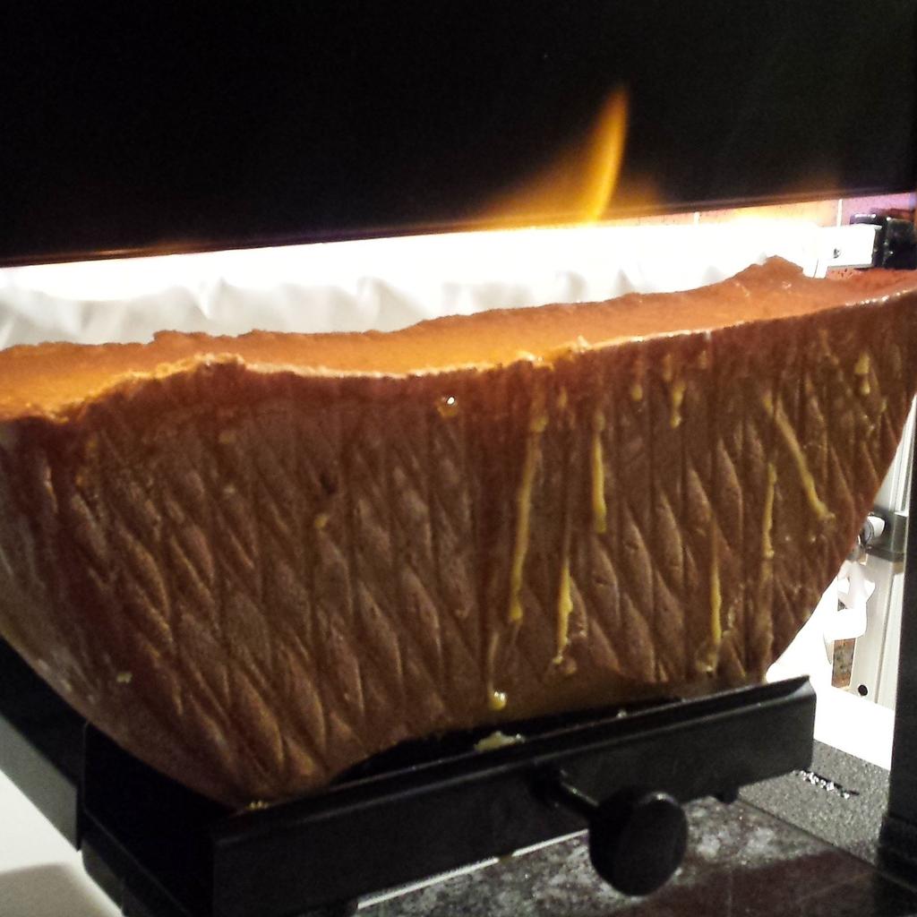 Our debut is this Sunday at #flemingtonfarmersmarket,  9-1. <a href="/LArtisanCheese/">L'Artisan Cheese</a> #lightwoodorganicpotatoes #raclette