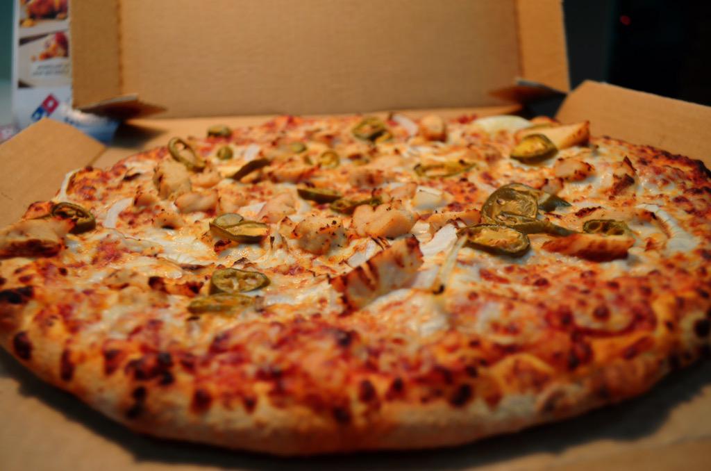 Domino's Pizza (dominos_oman) Twitter