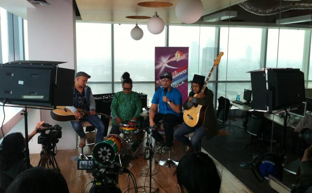 <a href="/flim_music/">FLIM</a> | <a href="/gbrl_allen/">ʀᴀɴɢᴇʀ ʜɪᴛᴀᴍ</a>