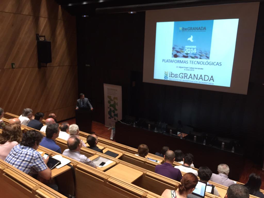 FIBAO's tweet photo. Presentación de la Plataforma de apoyo a ensayos clínicos y epidemiologia por Miguel Ángel Calleja #ibsGRANADA http://t.co/mwJzVjJ1SC