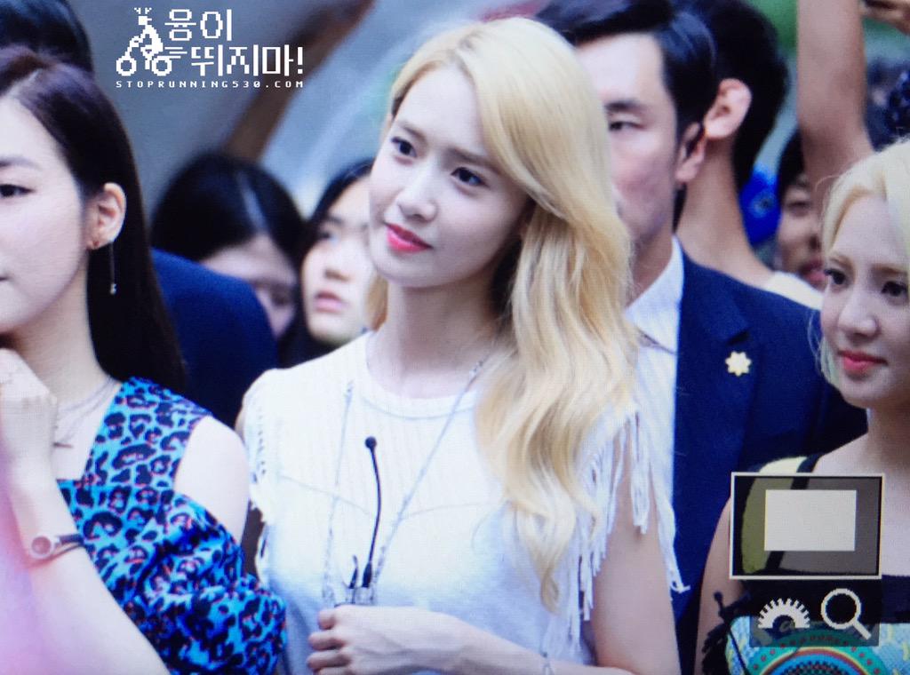 [PIC][09-07-2015]SNSD ghi hình cho chương trình "Guerrilla Date" của kênh KBS tại "LOTTE World" vào chiều nay CJdVZ0nUwAAWl0z