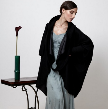 .<a href="/Dunelfen/">Dunelfen</a> make 100% wool luxury cape-coats that are eye-catching, elegant and timeless ow.ly/JD9hZ #MiB