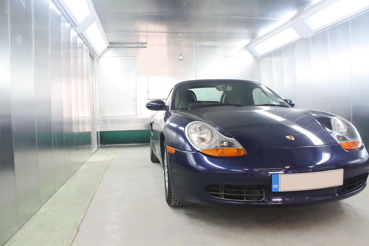 Our #Dalby Easybooth is just £87 p/w! Call our sales office to arrange a #free #site survey today. #New #Spraybooth