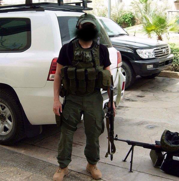 タカシェンコ スギモノフ Sugimossan1992 因みにrsb Groupは民間銃が多いけど これがイラクのルクオイル油田警備の社員 所属不明 になると何か凄い武装になる Http T Co Pnubvlbqca Twitter