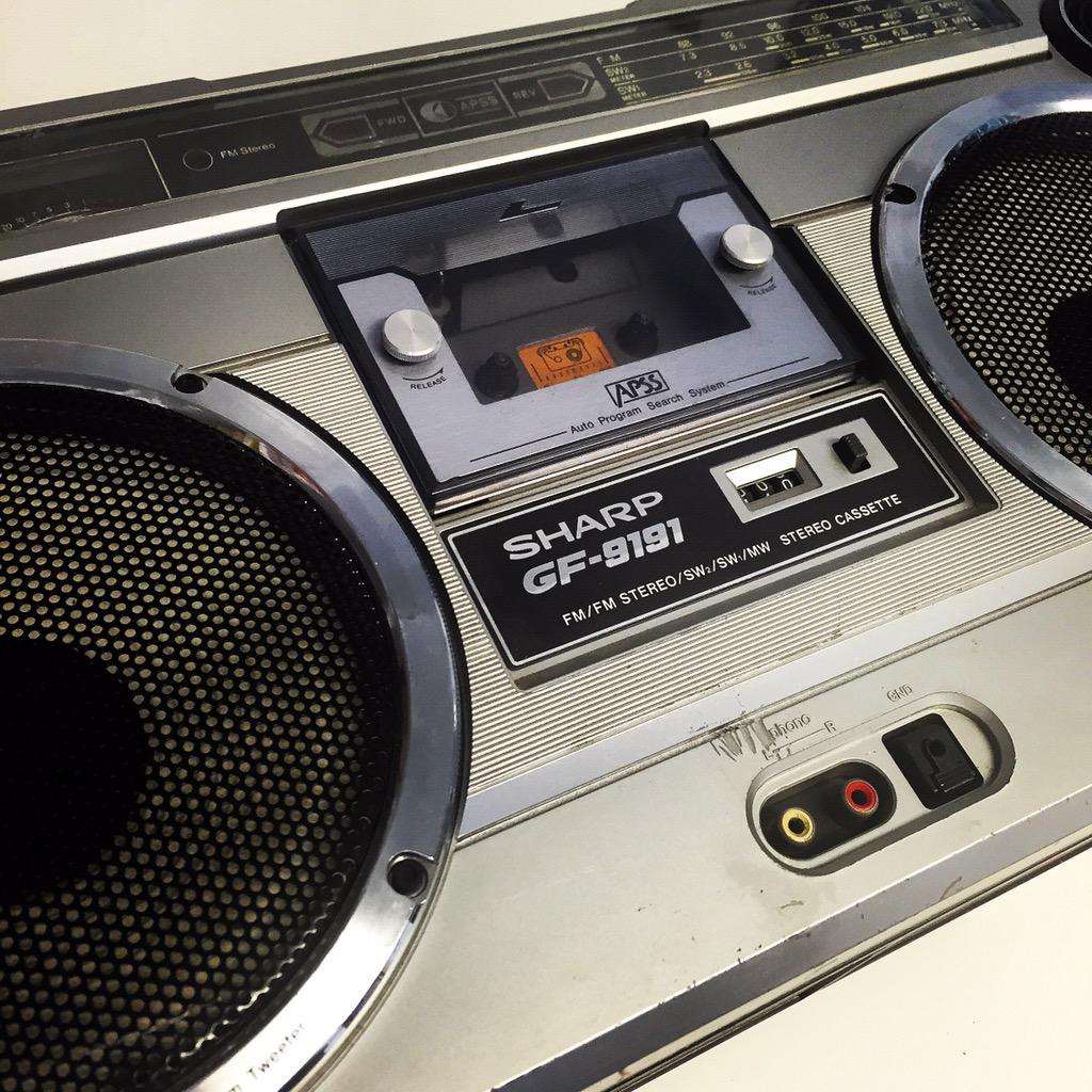 boombox experiment on Twitter: