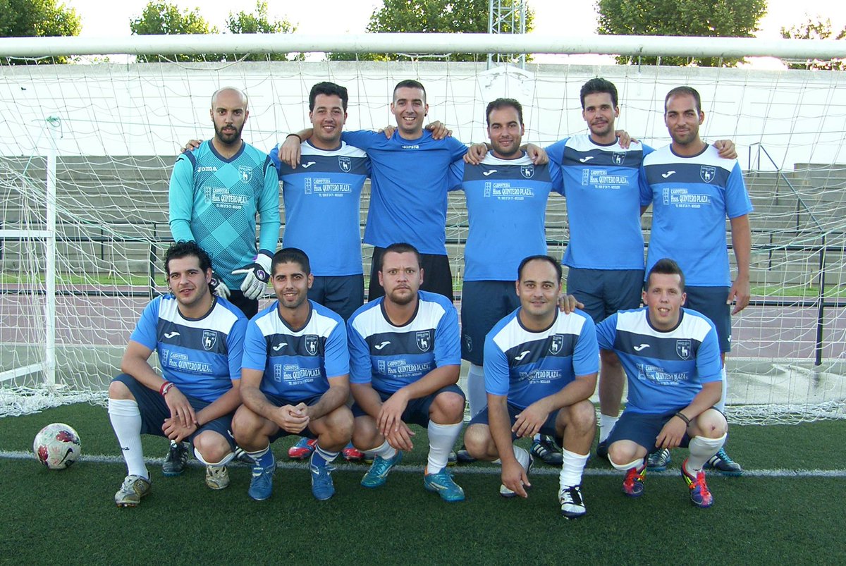 JuanmaMelado's tweet photo. Lo bueno de ayer fue el comienzo y el final...el partido mejor lo olvidamos :P http://t.co/di5y5VN6s9