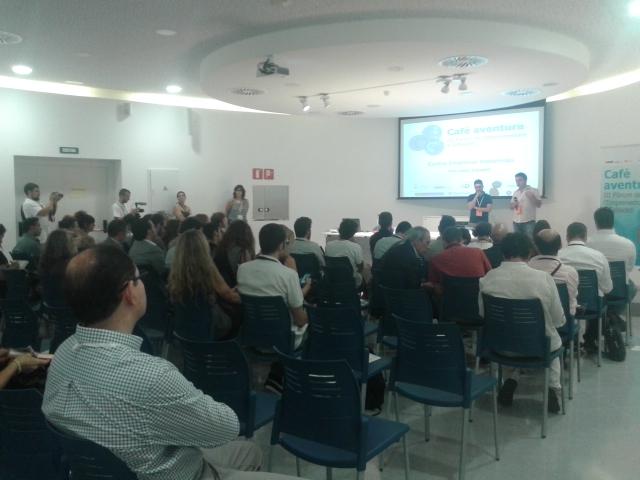 CO_MultiMedia's tweet photo. @CO_MultiMedia gravant el #cafeaventurasbd 2015 #CanRoqueta http://t.co/gV0UMFXsgn